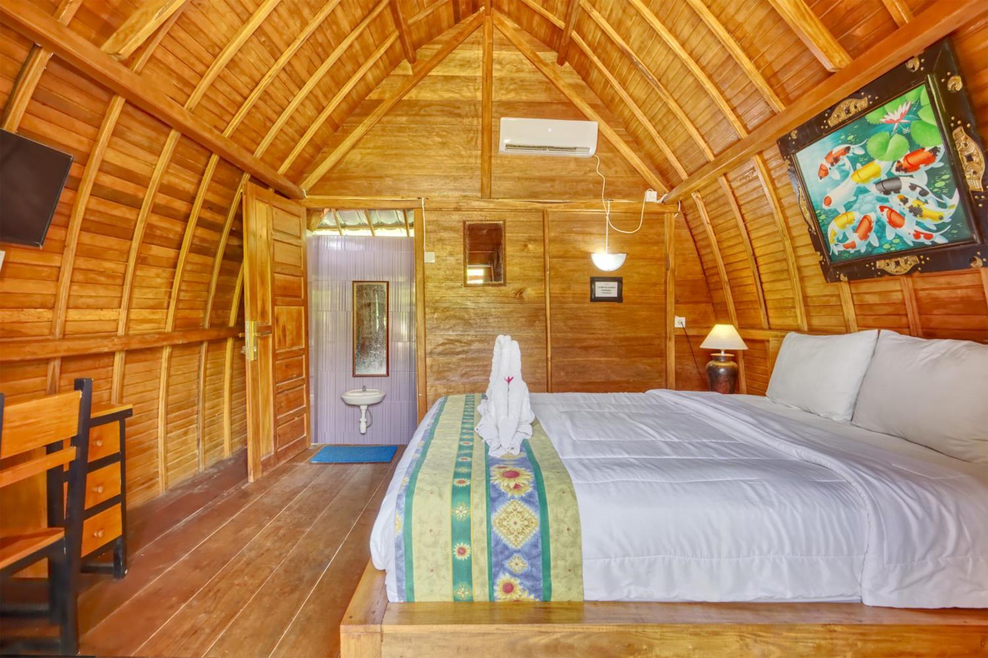 Dnr Lumbung Garden Hotel Toyapakeh Room photo